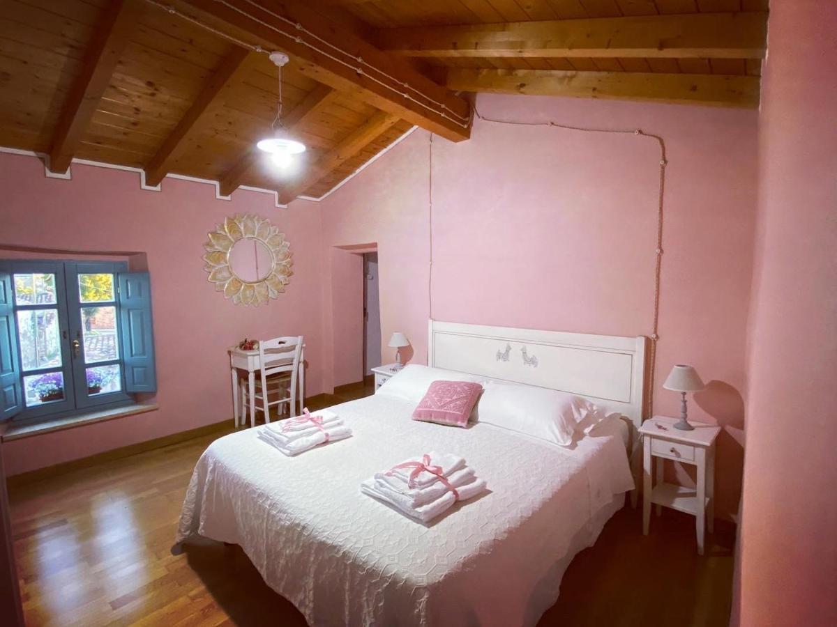 B&B Su Strintu Tuili Eksteriør billede