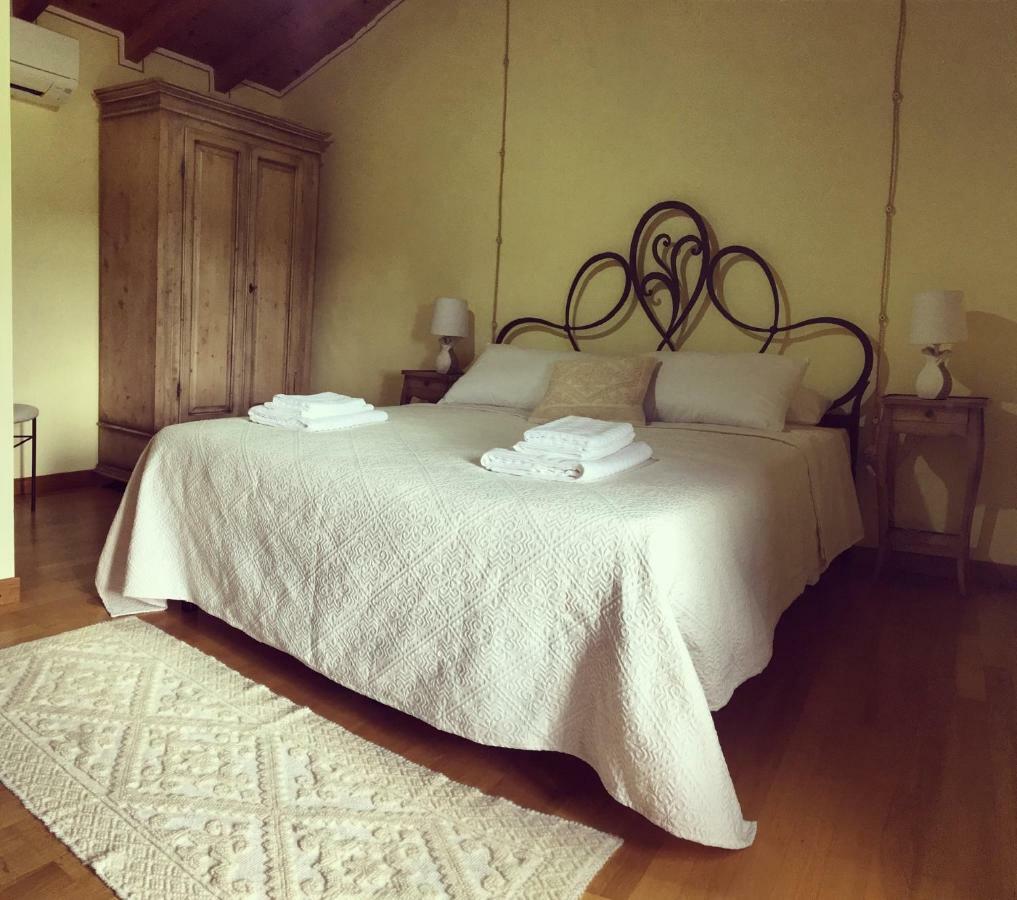 B&B Su Strintu Tuili Eksteriør billede