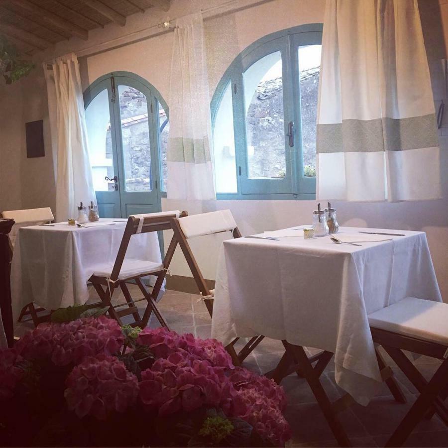 B&B Su Strintu Tuili Eksteriør billede